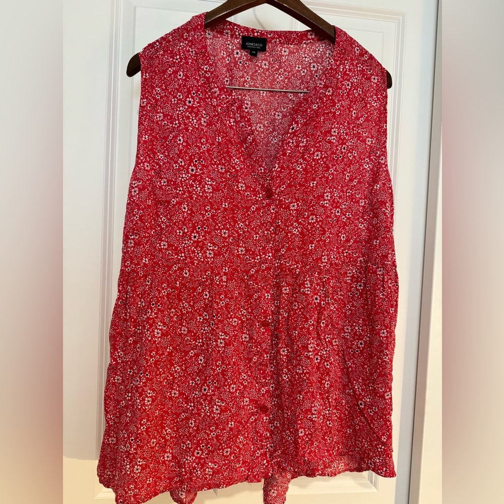 Jones and Company lightweight blouse.